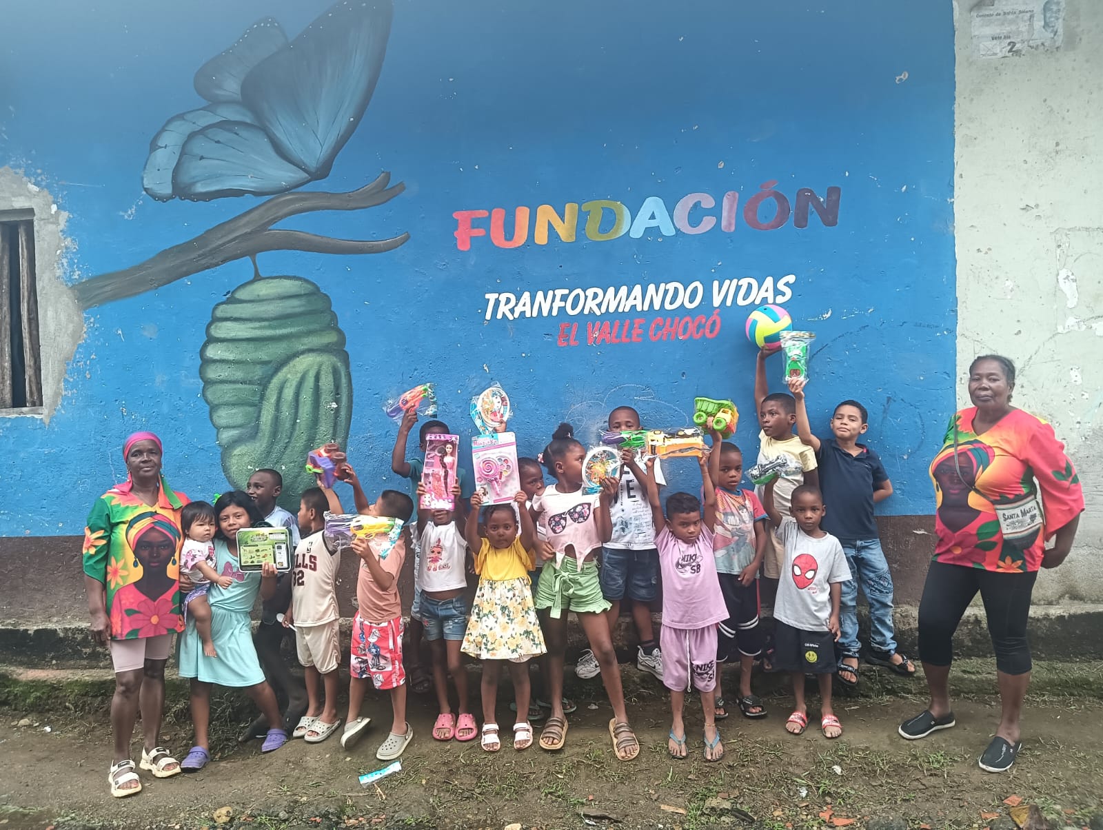 Foto 6 de la celebración de Navidad con familias beneficiarias